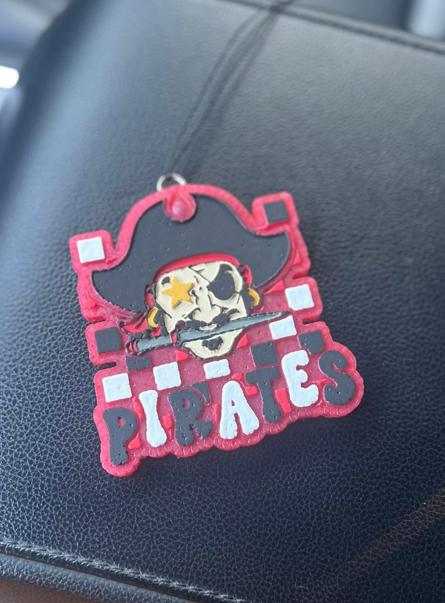 CHECKER PIRATES