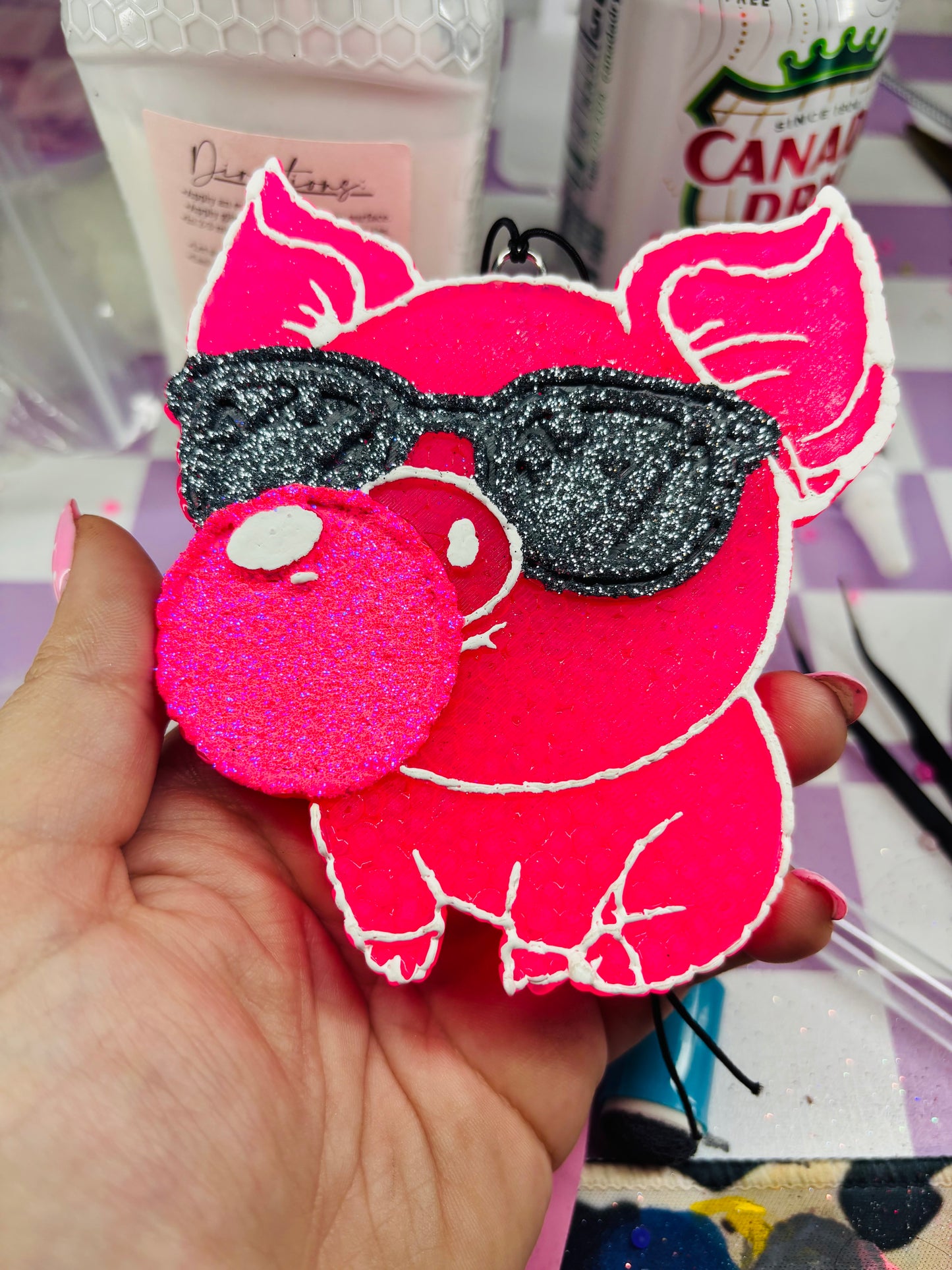 Pig with bubble